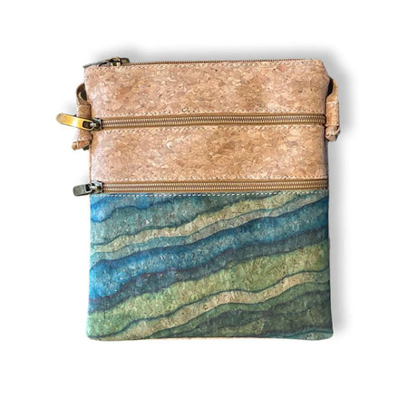 A stylish and spacious cork shoulder bag designed for everyday convenience.