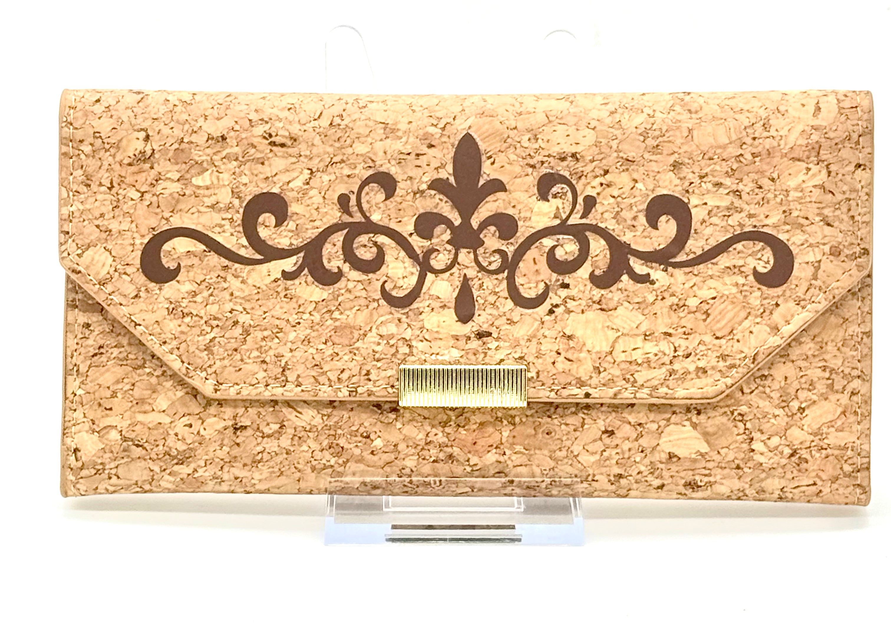 A slim, lightweight RFID three-fold cork wallet that keeps your essentials organized. Soft in the hand, durable in daily use, and naturally water-resistant.