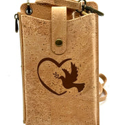 A compact cork phone bag designed for grab-and-go days. Perfect for your phone, cards, keys, and a few small essentials.