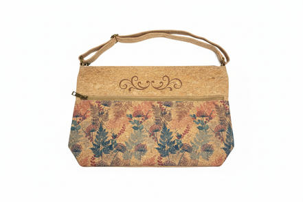 A stylish and spacious cork shoulder bag designed for everyday convenience. 
